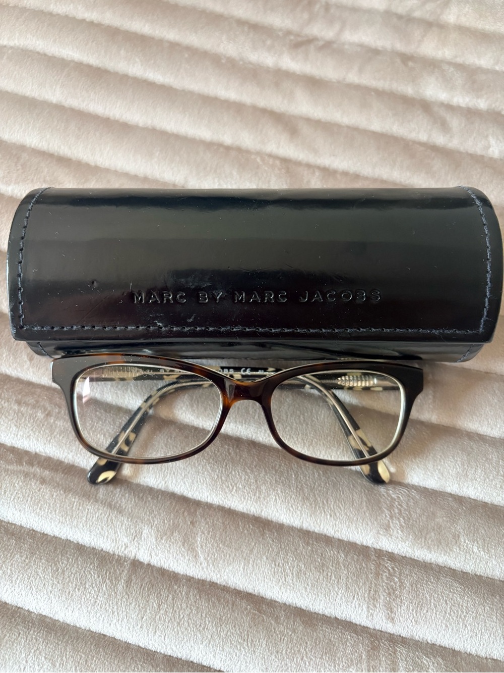 Marc by Marc Jacobs Tortoise Cat-Eye Glasses with Black Case, MMJ486